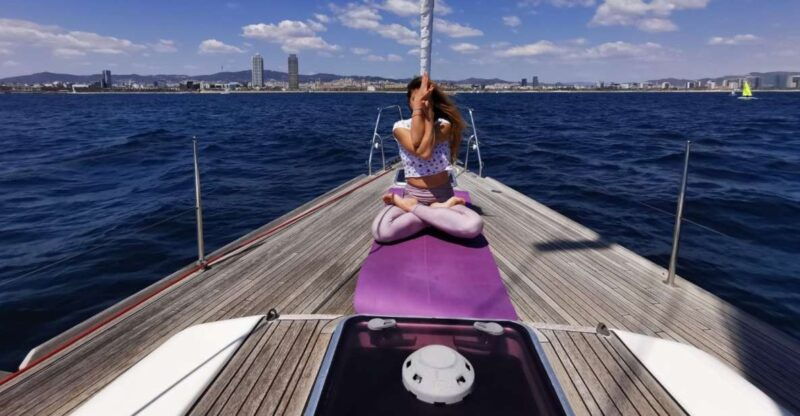 barcelona-nautical-namaste-yoga-session-and-sailing-trip