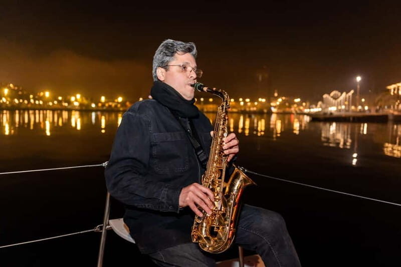 Barcelona: Night Cruise with Live Saxophone & Drink - Who Will Love This Experience?