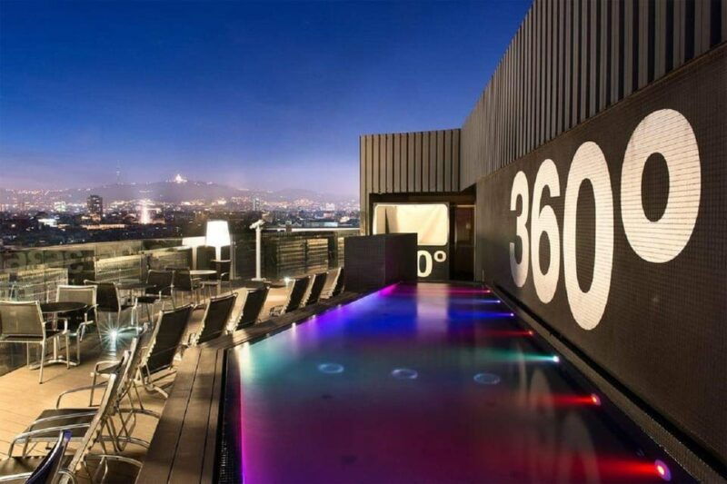 barcelona-night-walking-tour-in-the-heart-of-the-movida