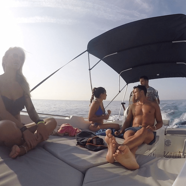 barcelona-no-license-needed-boat-rental