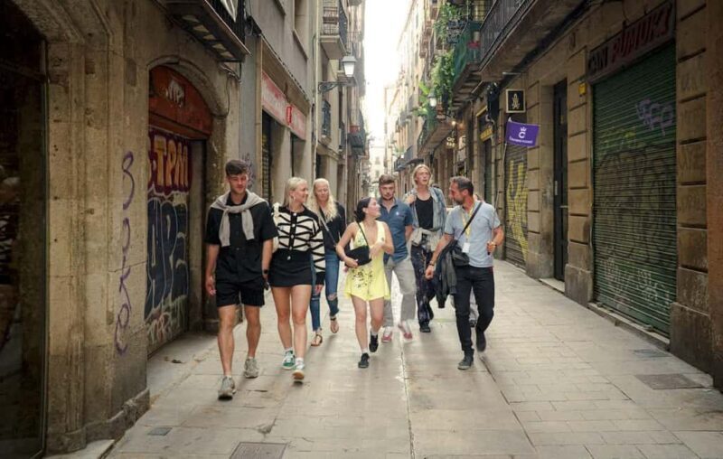 Barcelona: Old City Hidden Gems, Tapas, & Drinks Guided Tour - The Value of the Experience