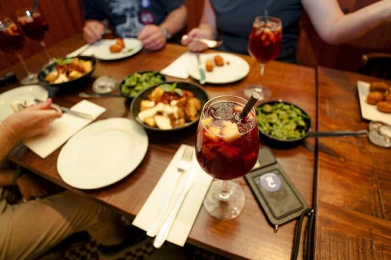 Barcelona: Old City Hidden Gems, Tapas, & Drinks Guided Tour - Who Should Consider This Tour?