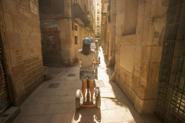 barcelona-old-port-and-gothic-quarter-guided-segway-tour