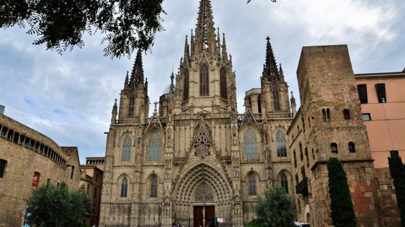 barcelona-old-town-and-gothic-quarter-walking-tour-2