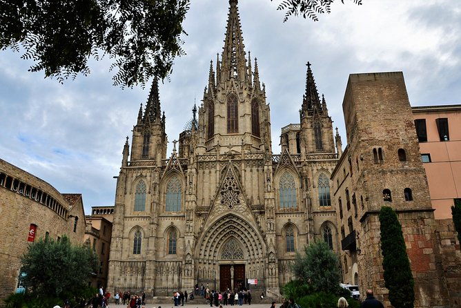 barcelona-old-town-and-gothic-quarter-walking-tour