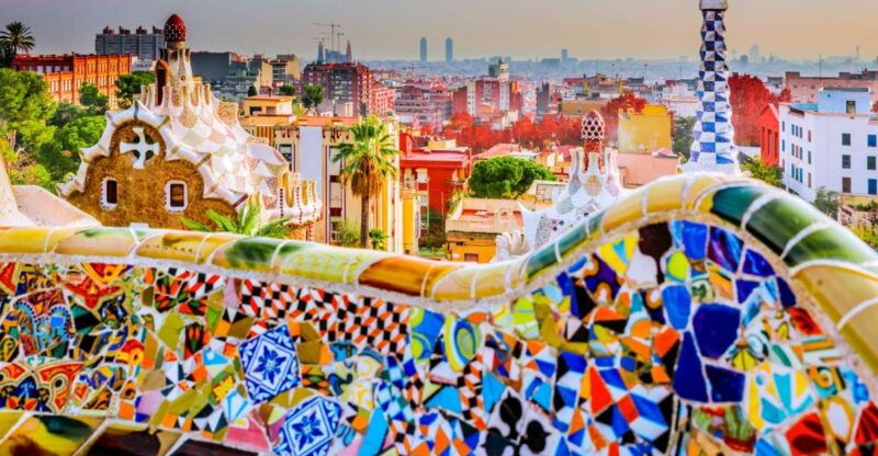 barcelona-old-town-and-top-attractions-private-car-tour