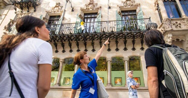 barcelona-old-town-walking-tour-with-optional-casa-batllo