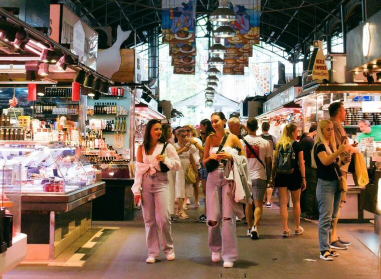 barcelona-paella-cooking-class-with-market-visit-and-more