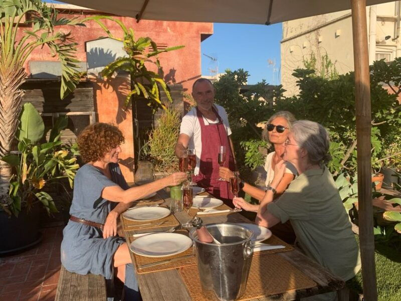 barcelona-paella-seafood-master-cooking-class-with-sangria