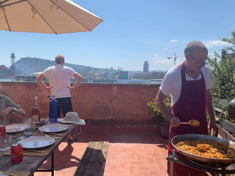 barcelona-paella-seafood-master-cooking-class-with-sangria