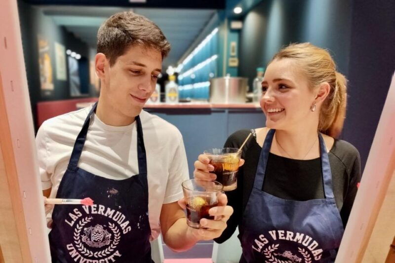barcelona-paint-and-sip-experience-with-spanish-vermouth
