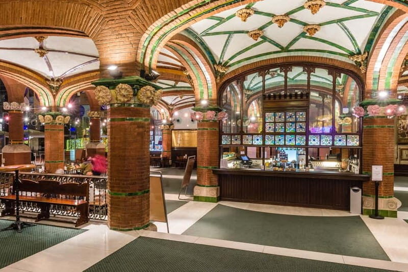 Barcelona: Palau de la Música Guided Tour in Japanese - What Makes This Tour Stand Out?