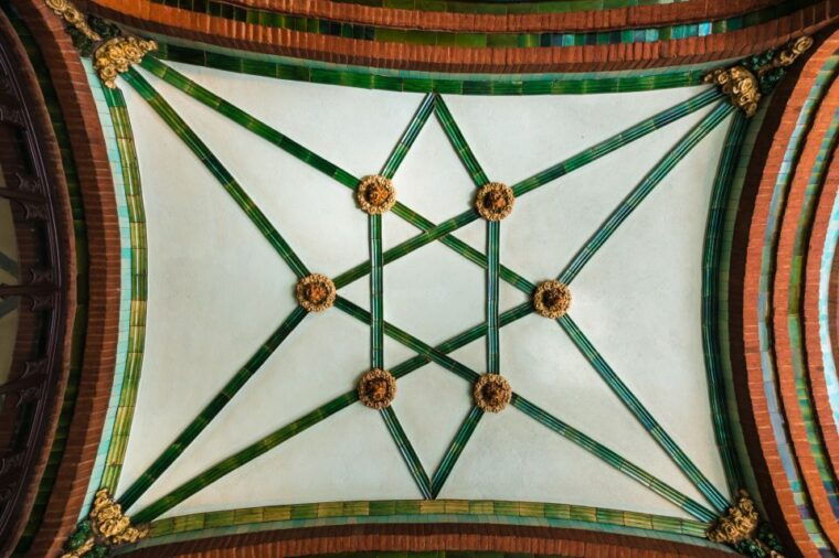 barcelona-palau-de-la-musica-self-guided-tour