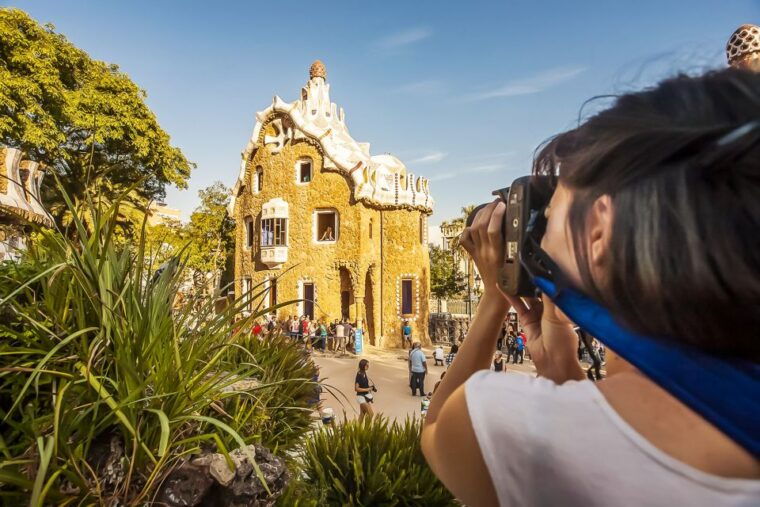 barcelona-park-guell-admission-ticket