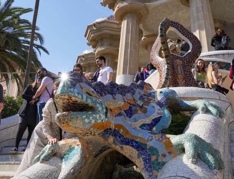 Barcelona: Park Güell Guided Tour with Skip-the-line Entry - The Gaudí Experience Add-On