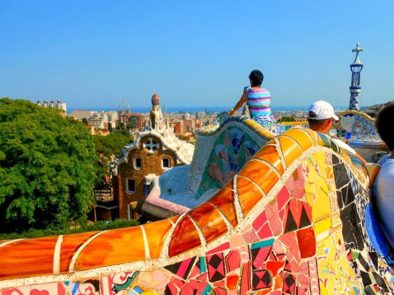barcelona-park-guell-guided-tour-with-skip-the-line-entry