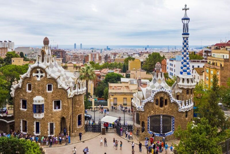 barcelona-park-guell-guided-tour-with-skip-the-line-entry