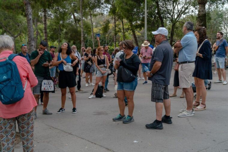 barcelona-park-guell-guided-tour-with-skip-the-line-entry