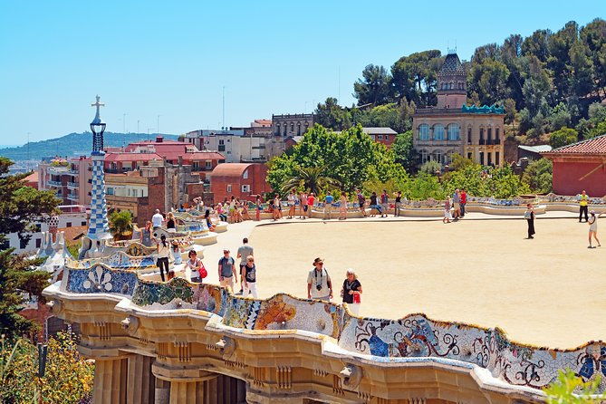 barcelona-park-guell-guided-tour-with-skip-the-line-ticket