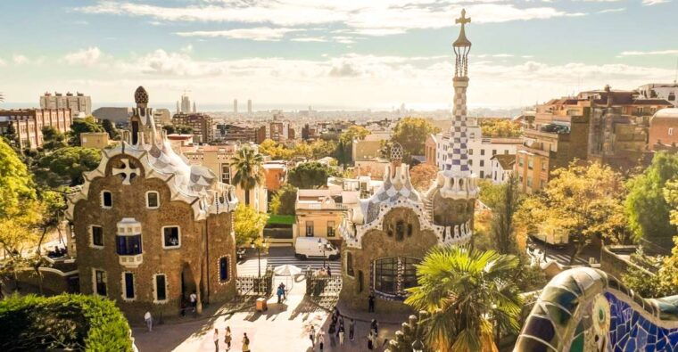barcelona-park-guell-la-sagrada-familia-tickets-and-tour