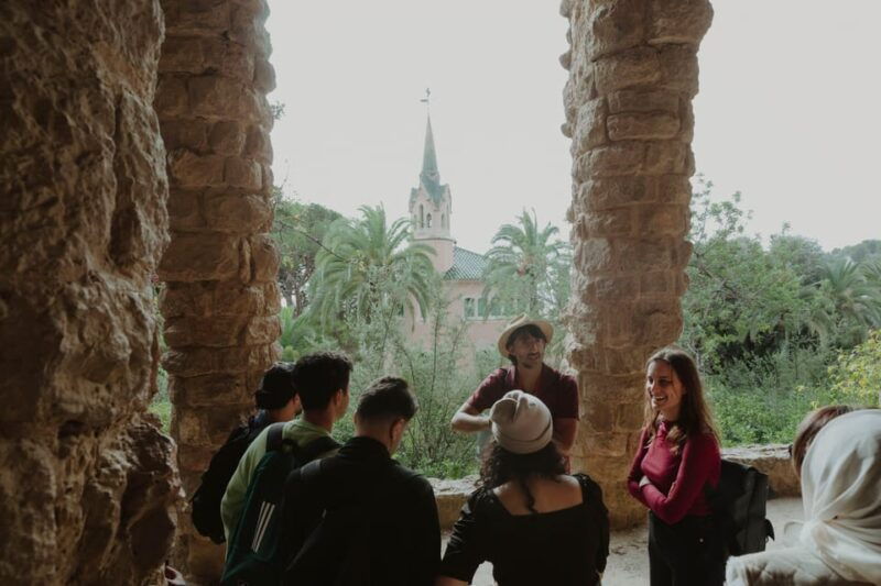 barcelona-park-guell-sagrada-familia-guided-tour