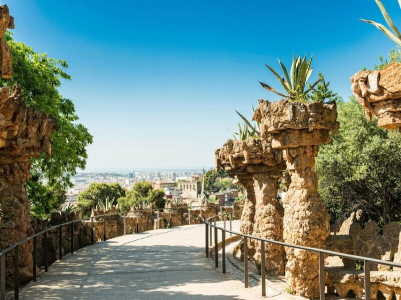 barcelona-park-guell-sagrada-familia-tapas-tour