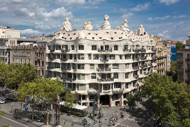 barcelona-pass-save-up-to-50-includes-sagrada-familia