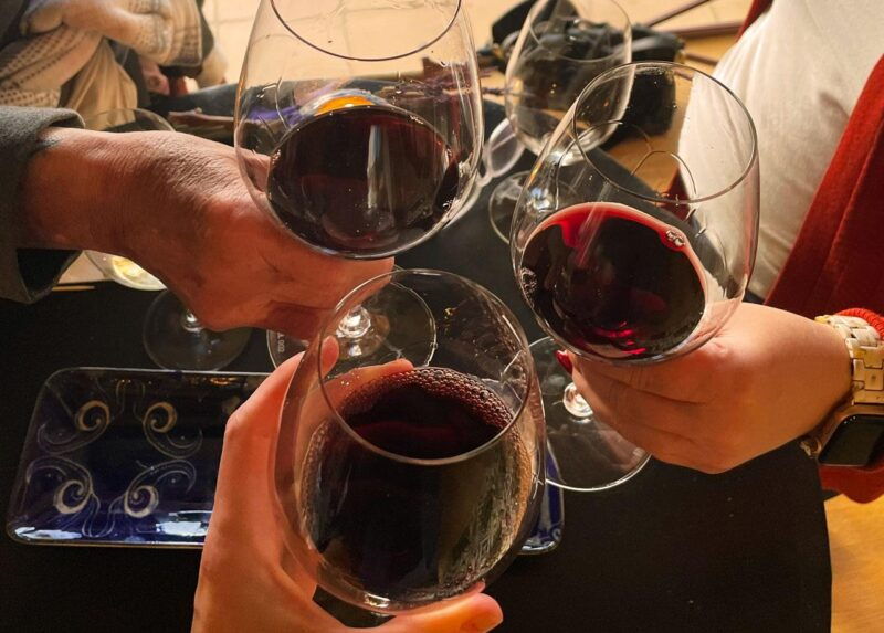 barcelona-penedes-wine-tasting-cellar-visit-private-car