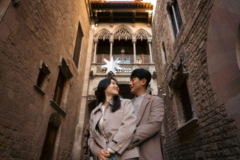 barcelona-photo-experience-famous-landmarks-or-the-beach