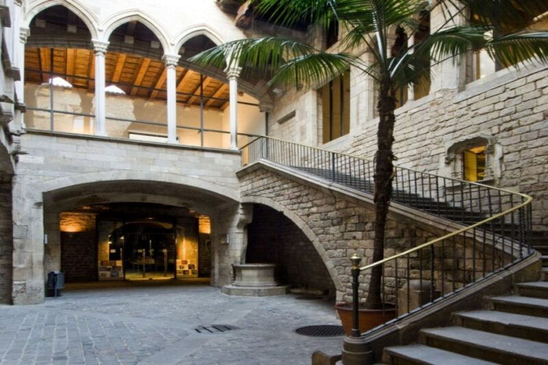 barcelona-picasso-museum-tour-with-moco-museum-ticket