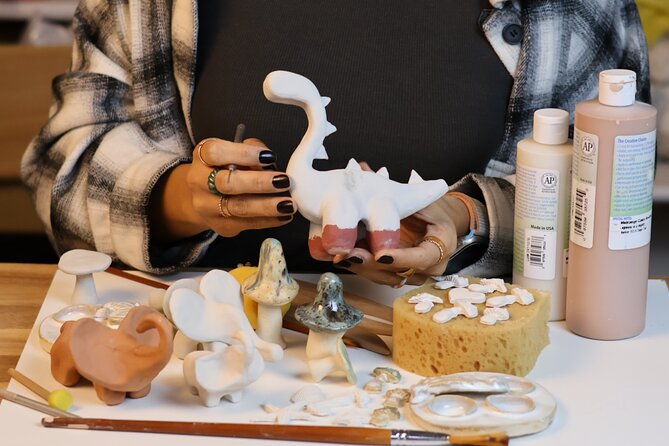 barcelona-pottery-workshop-with-wine