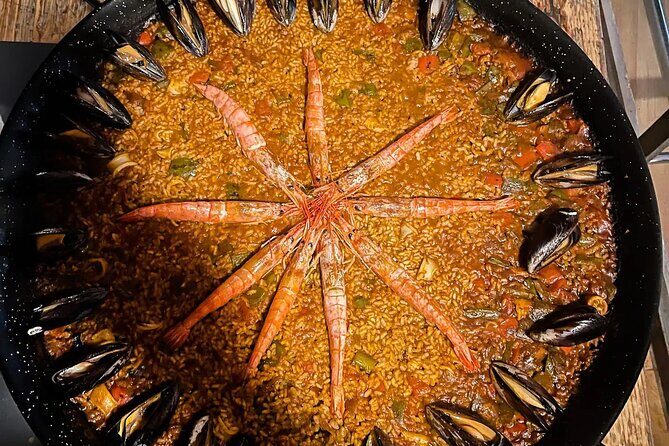Barcelona Premium Paella & Sangria Class in a Stunning Lacation - Key Points