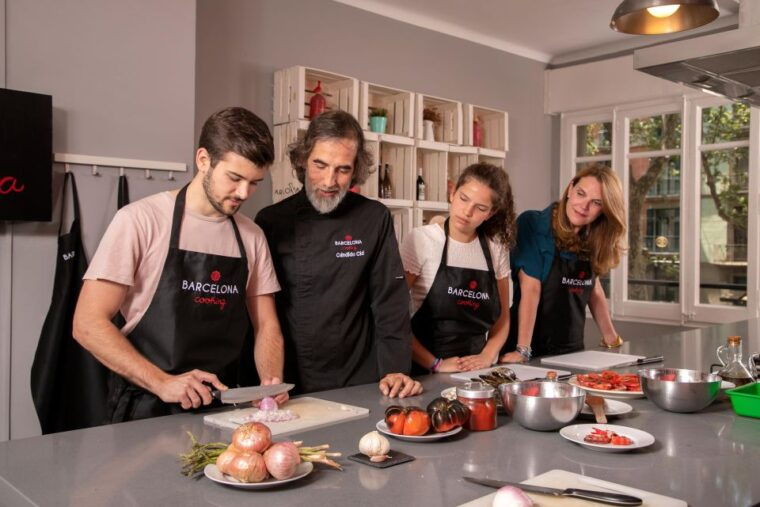 barcelona-premium-tapas-paella-cooking-class