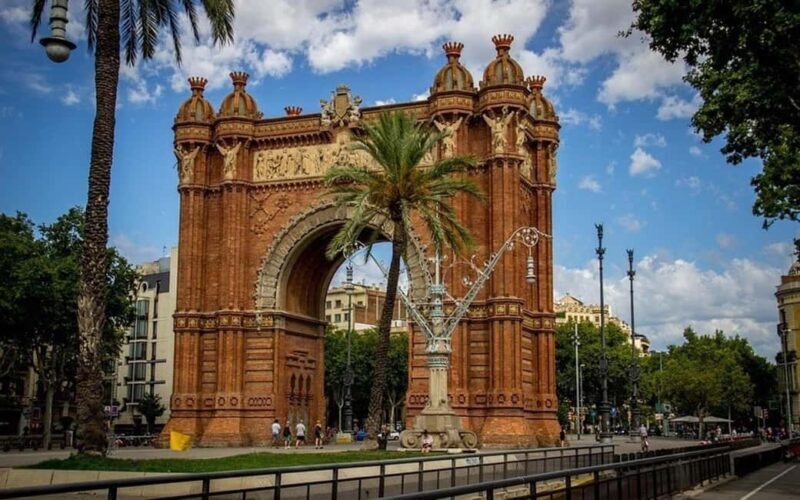 Barcelona: Private 2-Hour Best of Barcelona In-city Tour - The Sum Up: Is It Worth It?
