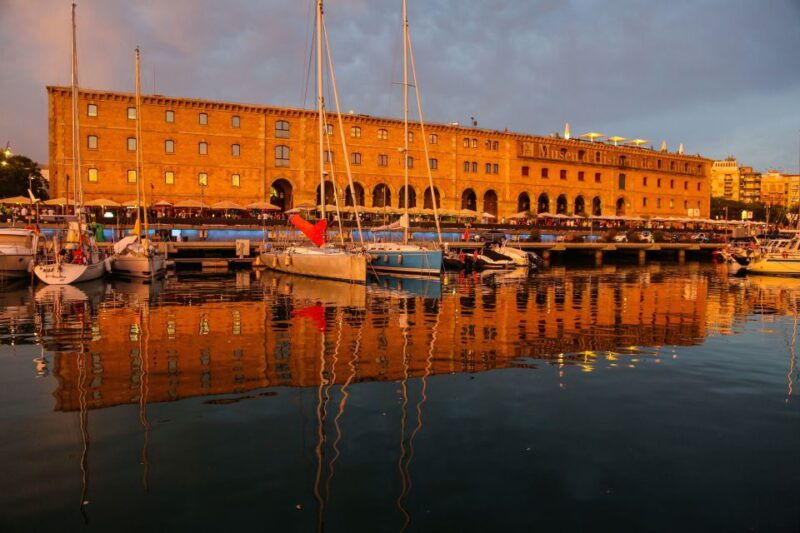 barcelona-private-4-hour-sunset-sailing-experience