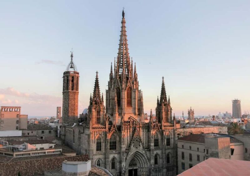Barcelona: Private Cathedral Tour with Rooftop Access - Who Will Love This Tour?