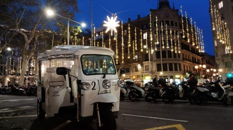 barcelona-private-christmas-lights-tour-by-eco-tuk-tuk