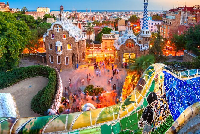 barcelona-private-city-tour-top-attractions-pick-up