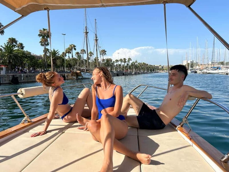Barcelona: Private Classic Yacht Tour with Drinks - Frequently Asked Questions