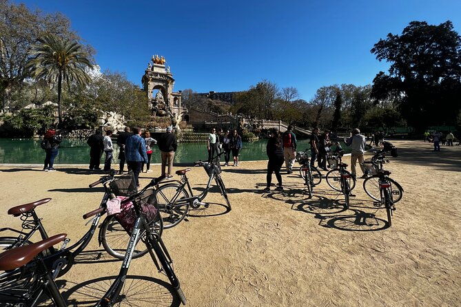 barcelona-private-escooter-or-e-bike-tour