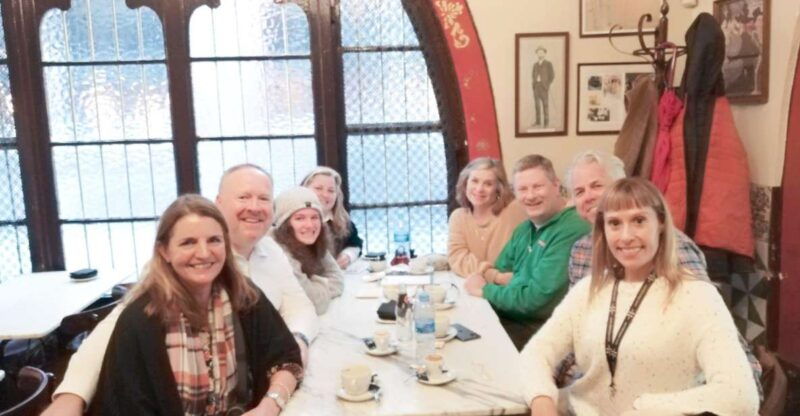 barcelona-private-evening-walking-tour-with-tapas-dinner