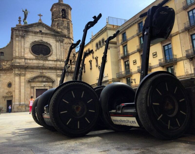 barcelona-private-gaudi-guided-segway-tour