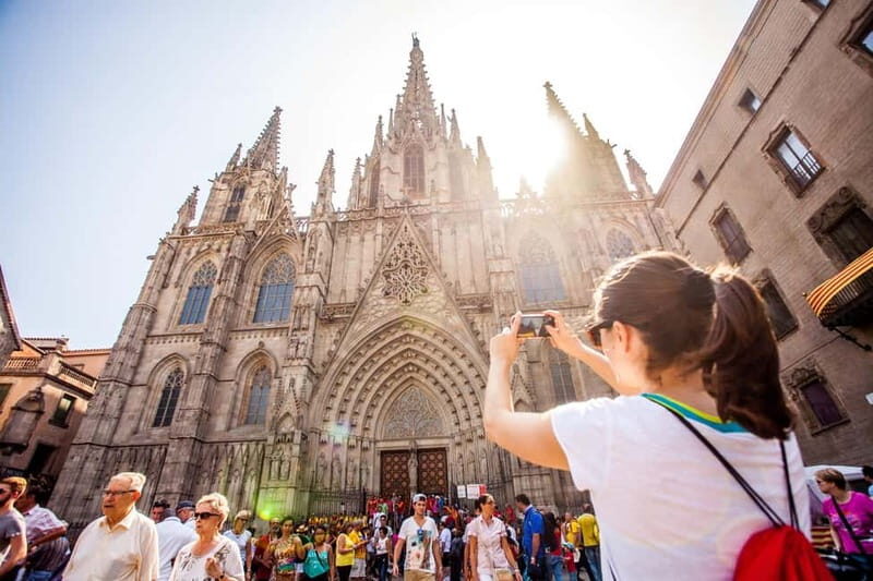 Barcelona: Private Group Bike Tour - Practical Tips for Your Ride