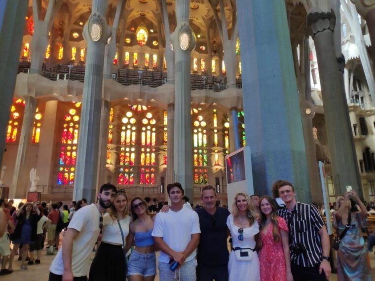barcelona-private-guided-tour-of-sagrada-familia