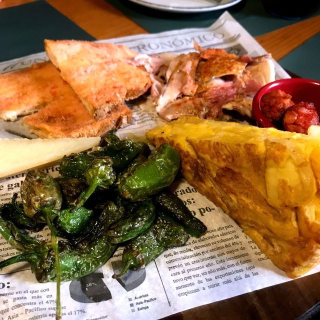 barcelona-private-guided-vermut-tour-with-tapas-and-drinks