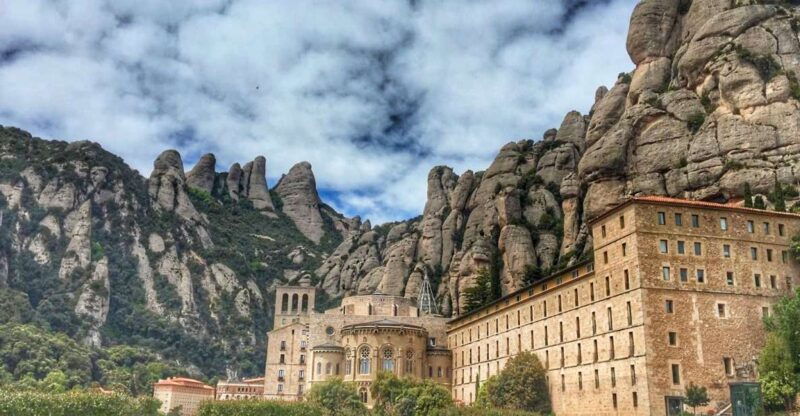 barcelona-private-montserrat-tour-with-entry-tickets