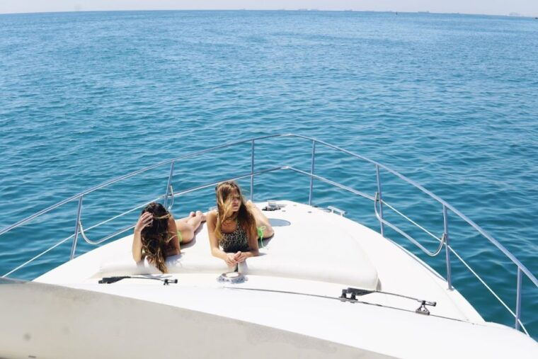 barcelona-private-motor-yacht-charter