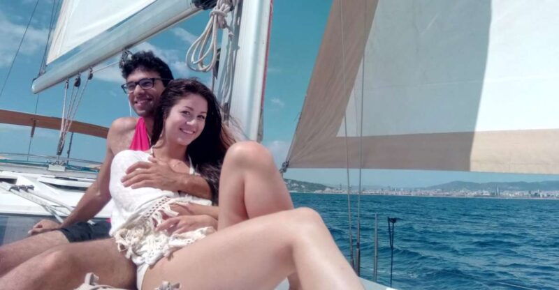 barcelona-private-sailing-trip-with-drinks-and-snacks