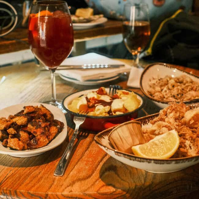 Barcelona: Private Tapas Tour with market and restaurants - FAQ