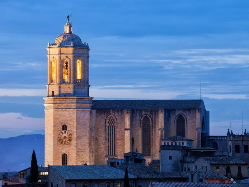 barcelona-private-tour-besalu-girona-and-diamond-head-of-catalonia